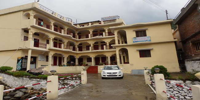 Hotel Gujarat Bhawan Phata