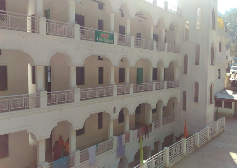 Hotel JPG Palace Sitapur booking