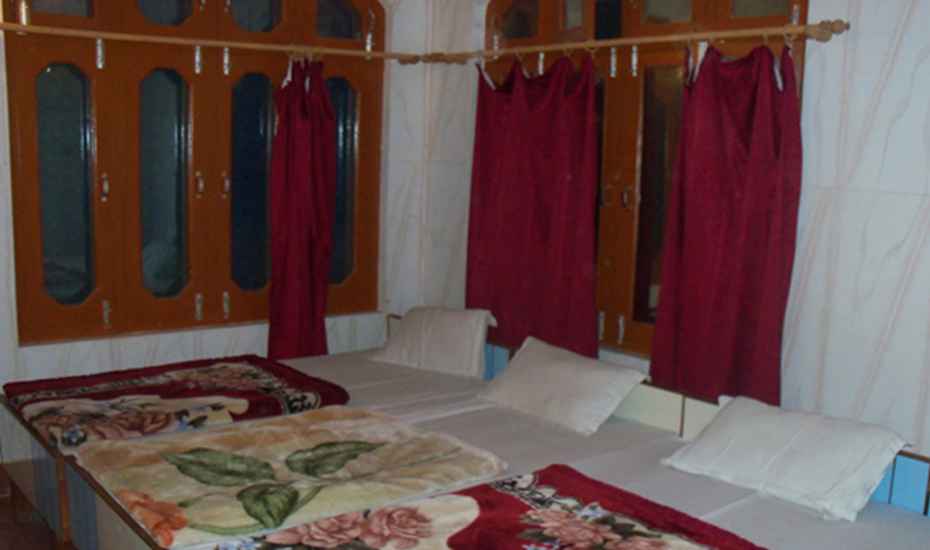 Hotel Sunil Lodge Gaurikund room booking