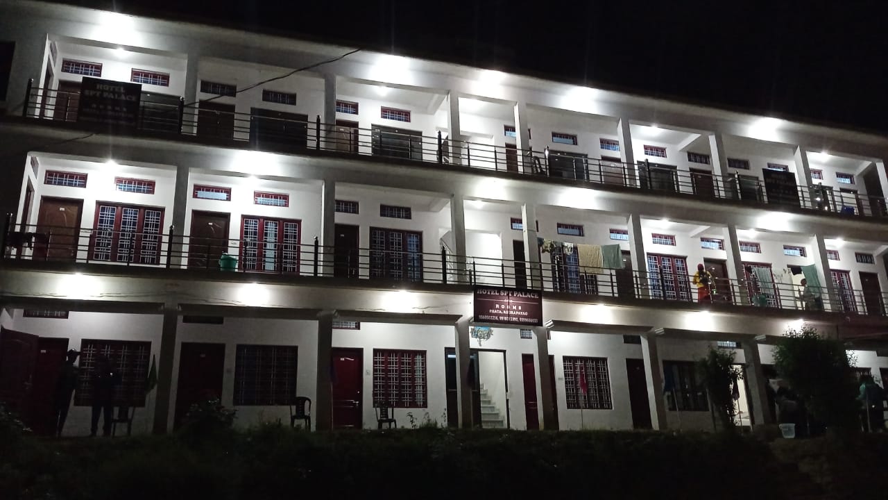 Hotel Spt Palace Phata Booking 9599666933 a